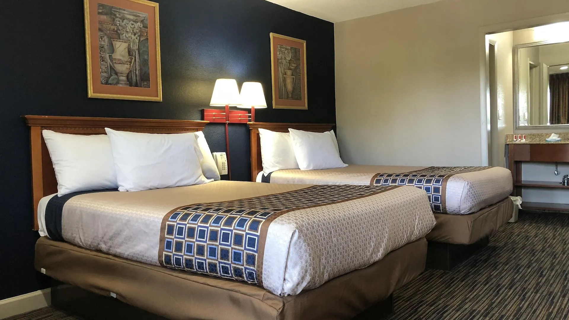 Travelodge By Wyndham Williamsburg Colonial Area