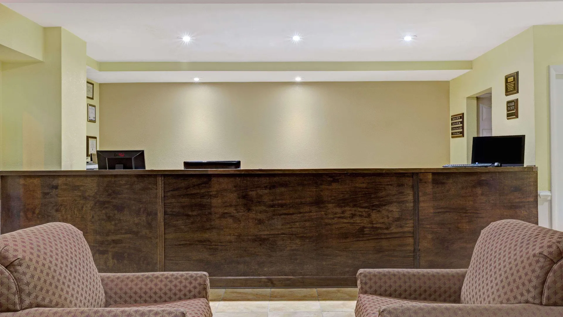 Travelodge By Wyndham Williamsburg Colonial Area